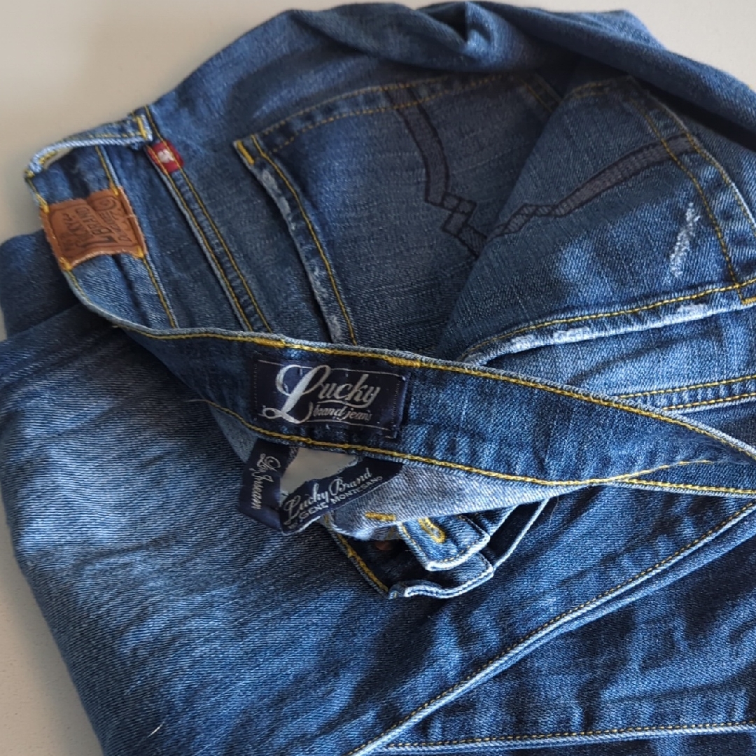 Vintage Lucky Brand 1633 Distressed Denim